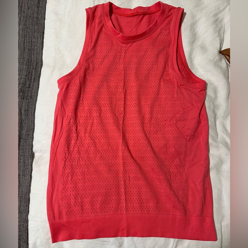 Lululemon neon pink mesh tank